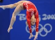 开云官网-欧冠决赛焦点战，毕尔巴鄂的巴斯克铁锤如何冲垮了新西兰的橄榄球哲学？