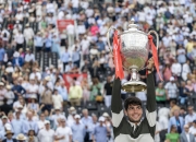 开云体育-英国网球队鏖战日本网球队，阿尔卡拉斯制霸全场的简单介绍