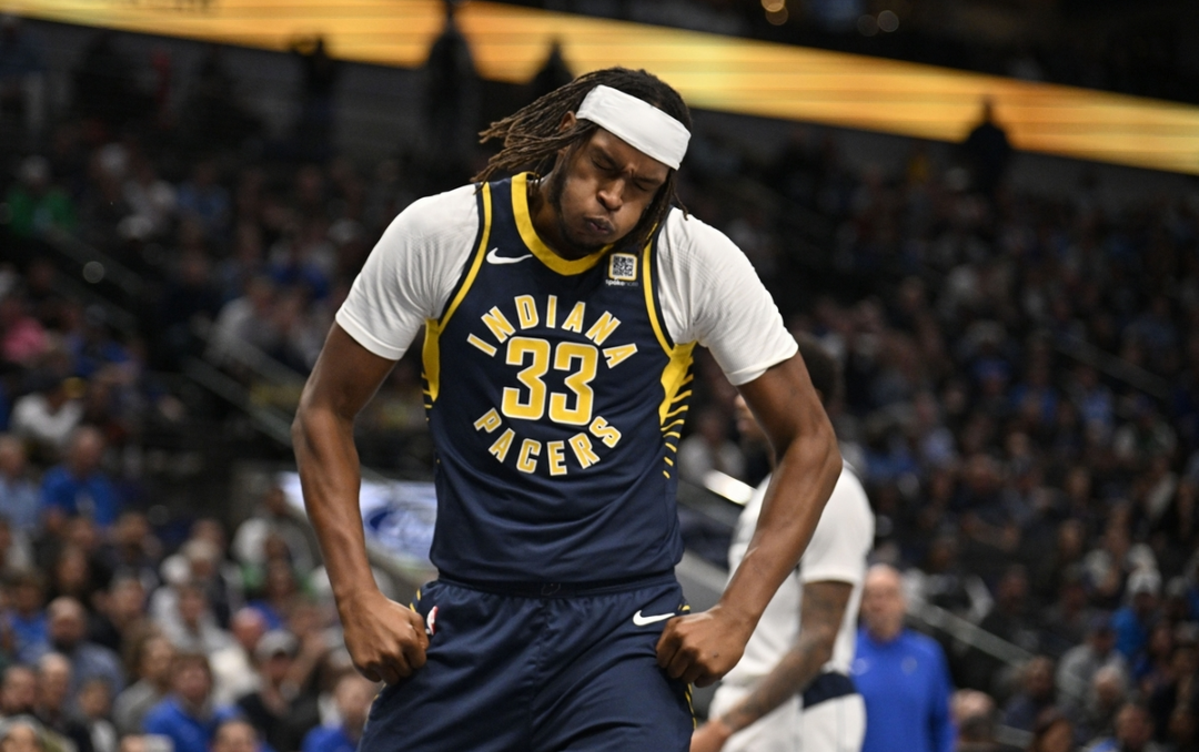 独行侠球员迎来个人突破，赢得掌声的简单介绍