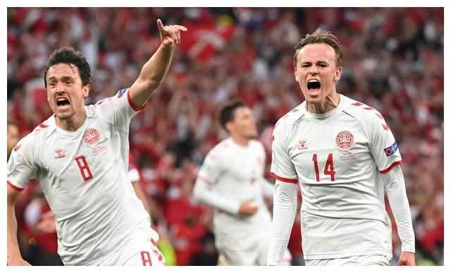 丹麦新星球员突破进球统领全场震惊的简单介绍