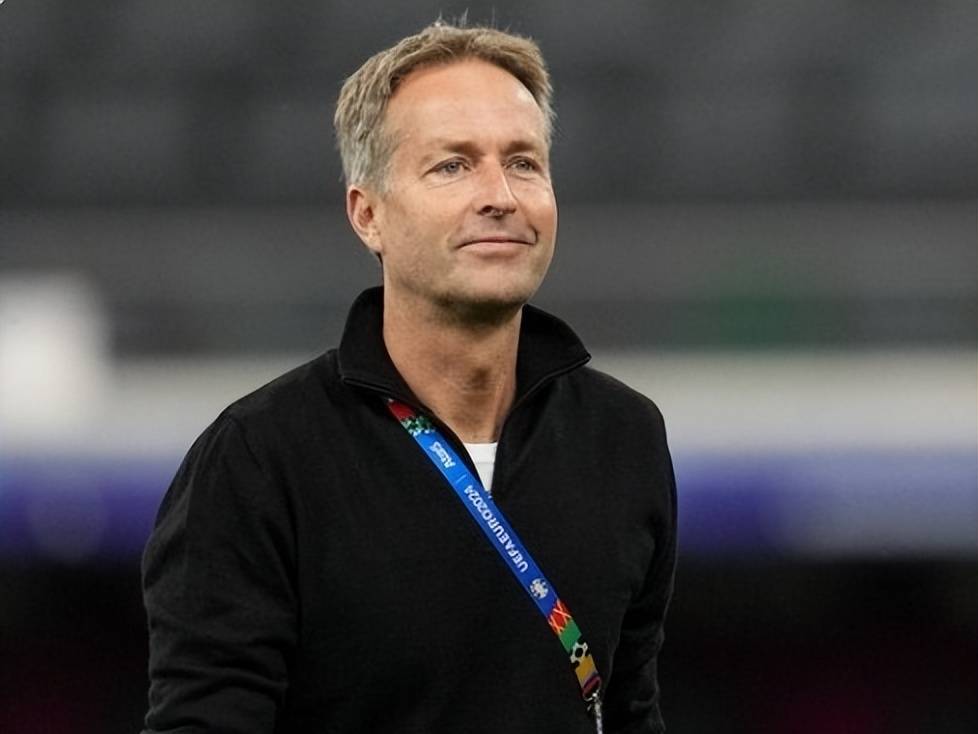 勒沃库森主帅喊话球员,冲击联赛前四!的简单介绍 勒沃库森主帅喊话球员,冲击联赛前四!的简单介绍