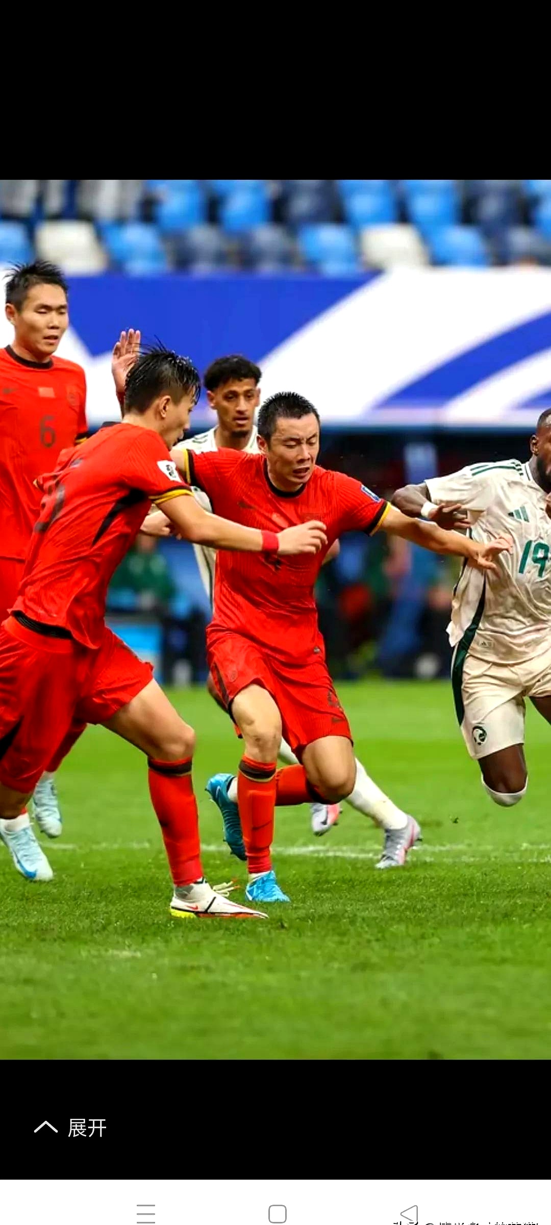 国内足球场上掀起一场激扬风暴的简单介绍