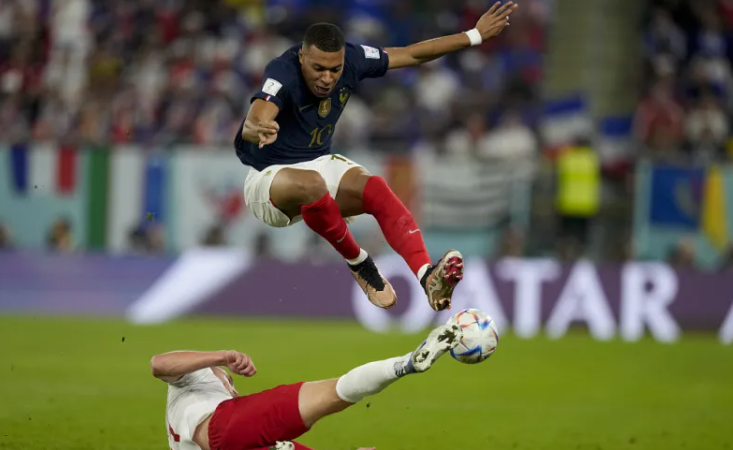 关于法国队绝杀德国队，郑思维扛起全队的信息